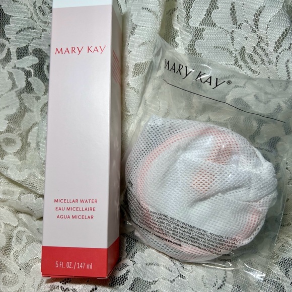 Mary Kay Micellar Water 2 for 1 NWOT - Picture 2 of 2